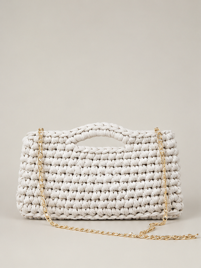Crochet Clutch Bag with Gold Chain Strap – Elegant Minimalist Crossbody Purse